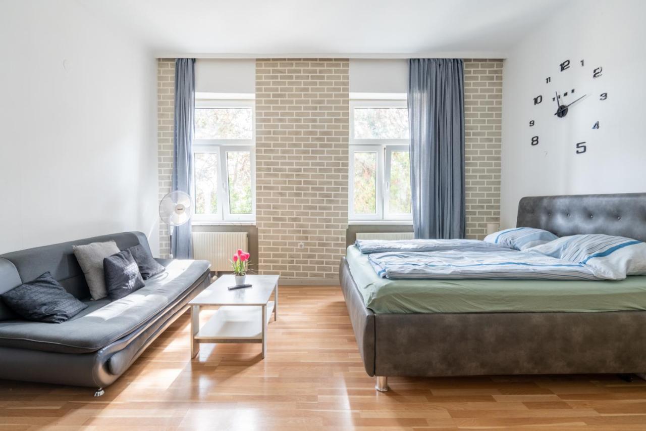 Comfort Double Room Kr Vienna Exterior photo